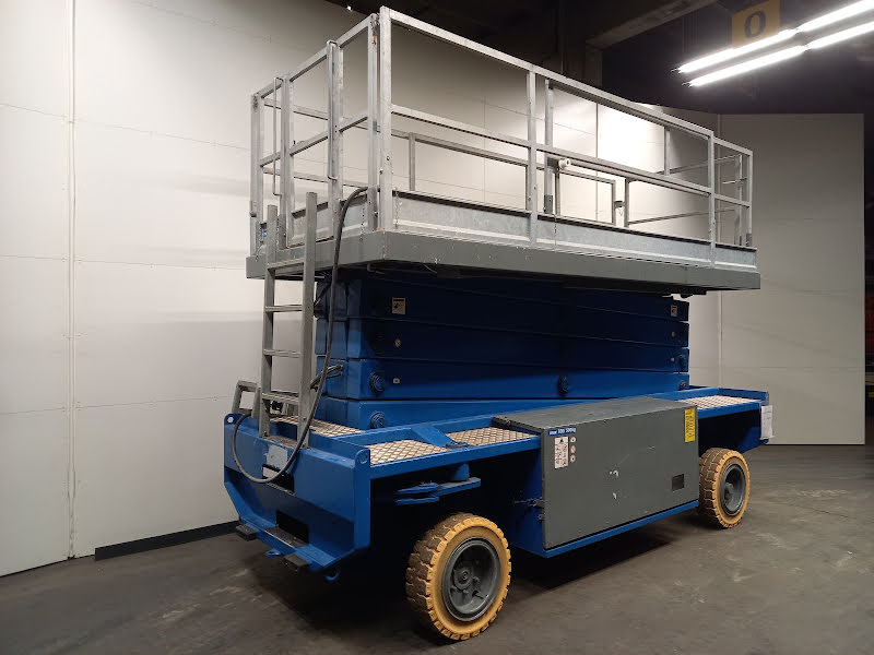 SL172-18 E 2WD  Machineryscanner